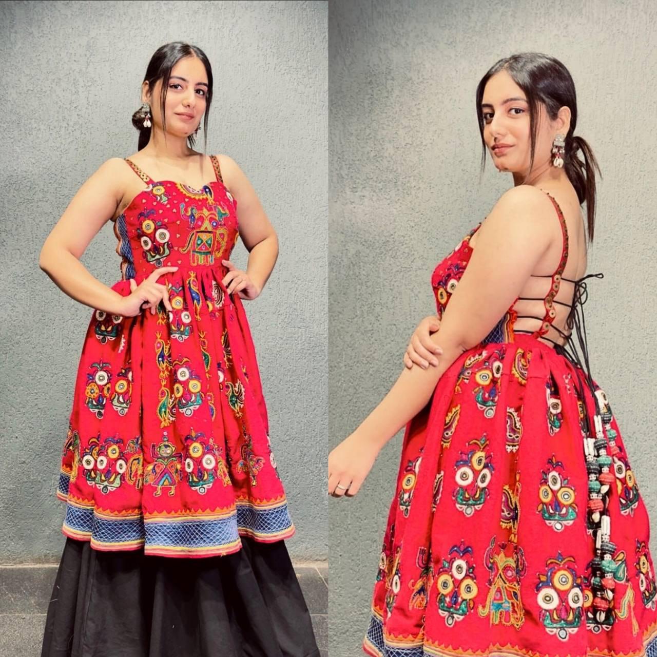 New Embroidery Work Navratri Lehenga, Kediya